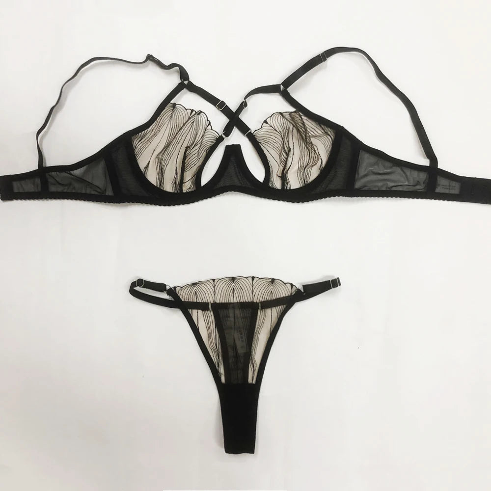 Women Sexy See Through Lace Bra Set Elegant Perspective Micro Bikini Thong Set French Style Ultra-thin Underwear Bra Panty Sets