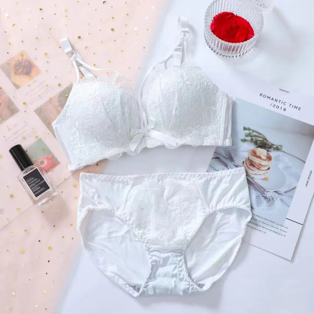 Sexy Lingerie Women's Red Bra Gather Small Breasts To Close The Breasts To Prevent Sagging And Push Up The Adjustable Bra