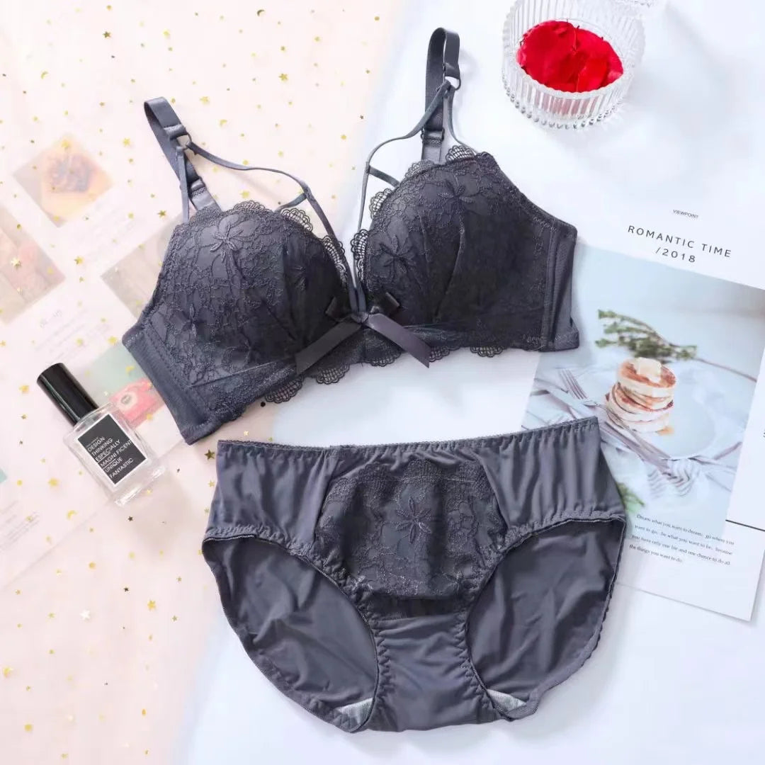 Sexy Lingerie Women's Red Bra Gather Small Breasts To Close The Breasts To Prevent Sagging And Push Up The Adjustable Bra