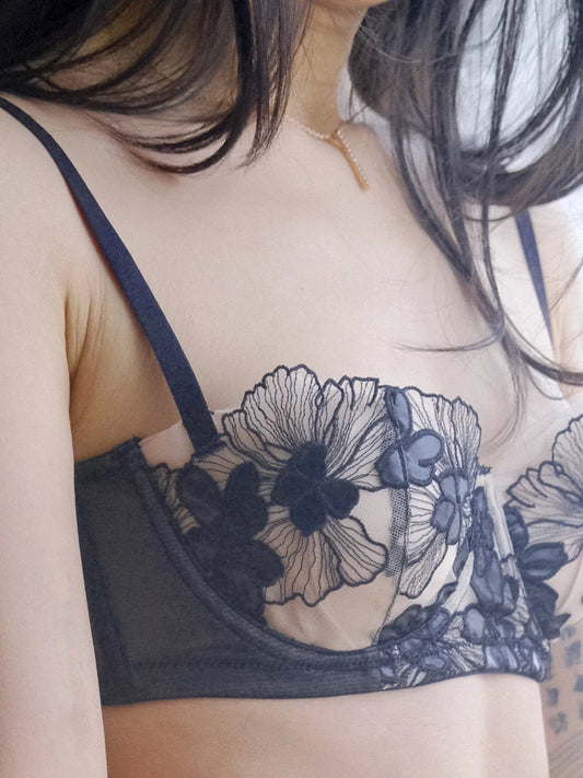 Rabbit Ears Big Chest Small Thin Bra French Underwear Soft Underwire Sexy European and American Embroidery Bra Set for Women