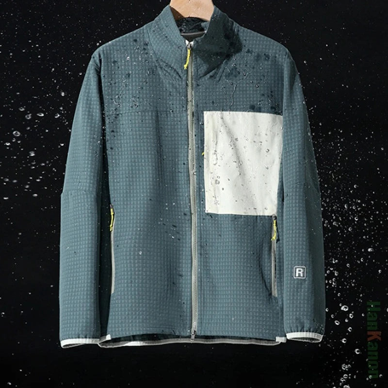 High-quality Outdoor Camping, Hiking, Windproof and Waterproof Jacket for Both Men and Women To Keep Warm.